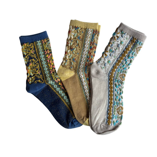 Calcetines Ocre con bordado