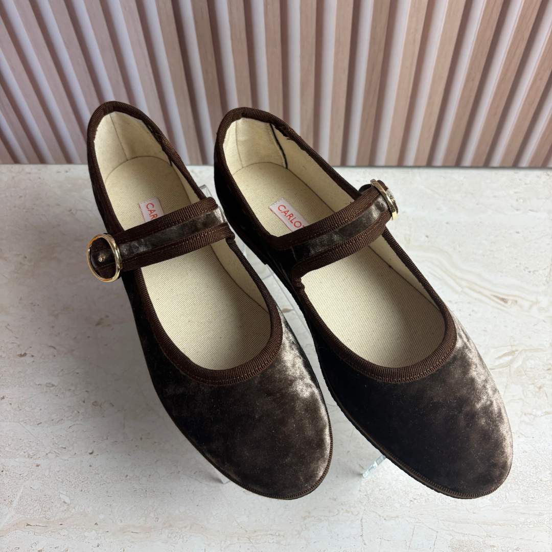 Mary Jane Cappuccino