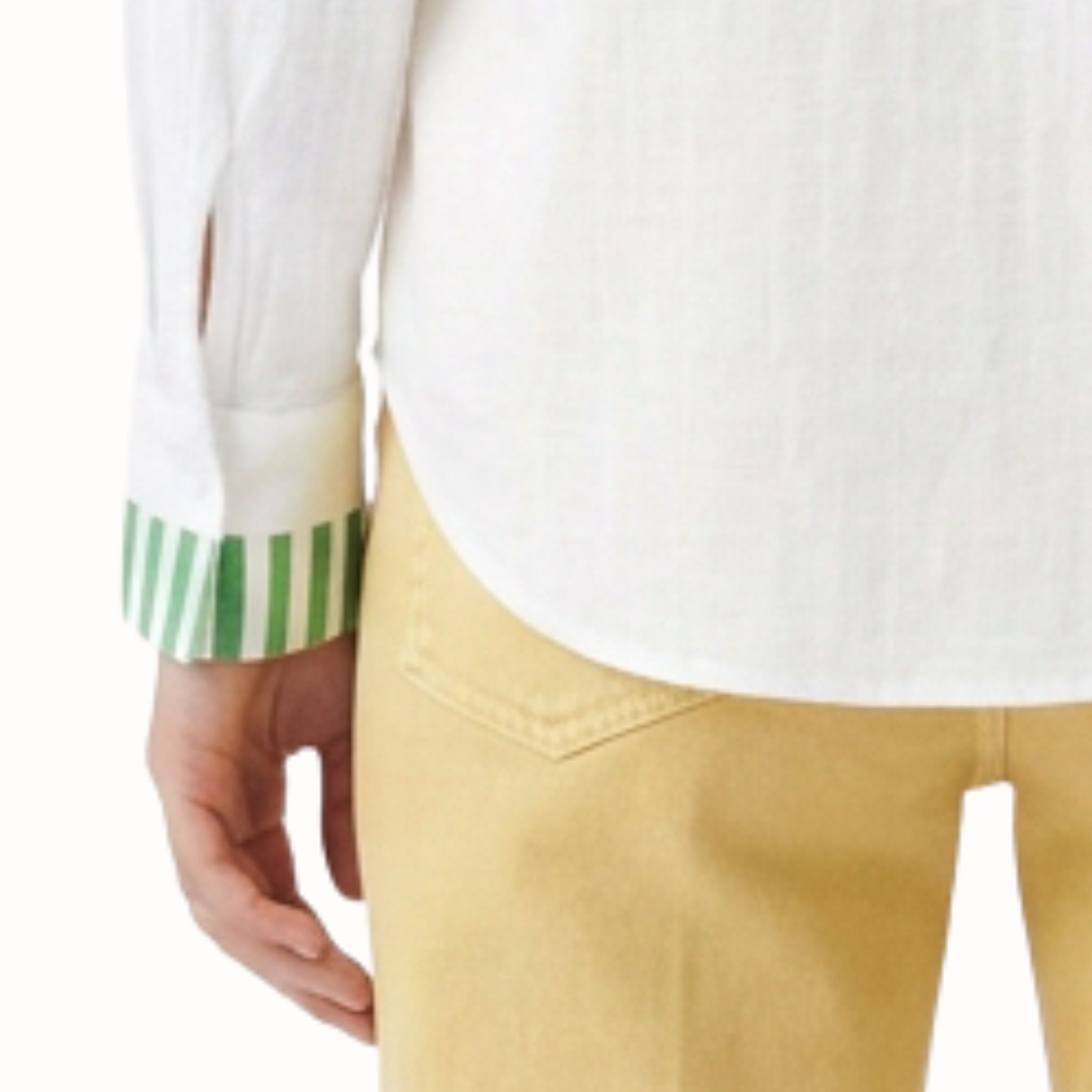 Camisa Blanca con Rayas Verdes