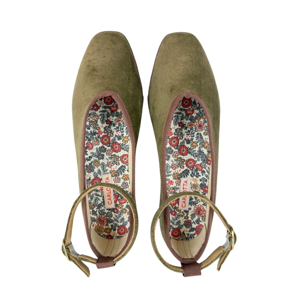 Flats Kaki Vintage